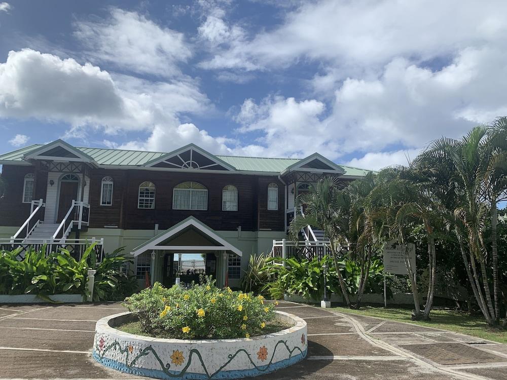 Kalinago Beach Resort St. George's Exterior photo